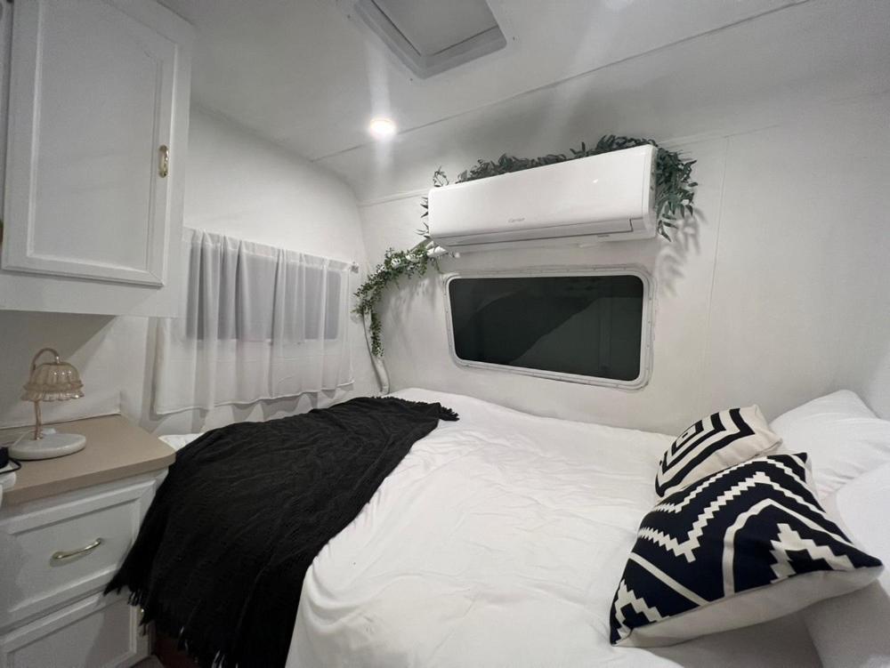 ホテル Sokcho New York Caravan 部屋 写真